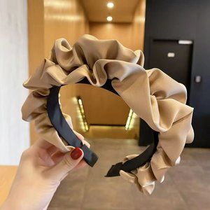 Champagne colored flower bud hair band
